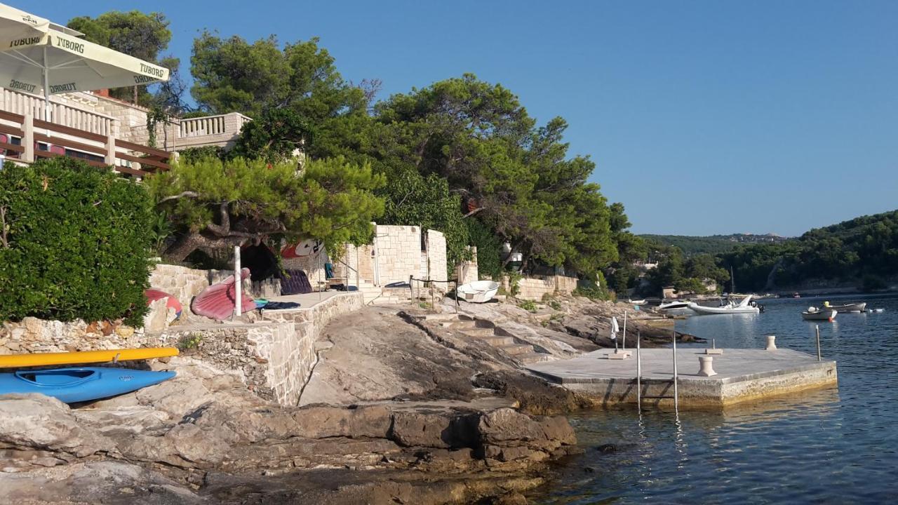 Selca  Beachfront House Pope B&B المظهر الخارجي الصورة
