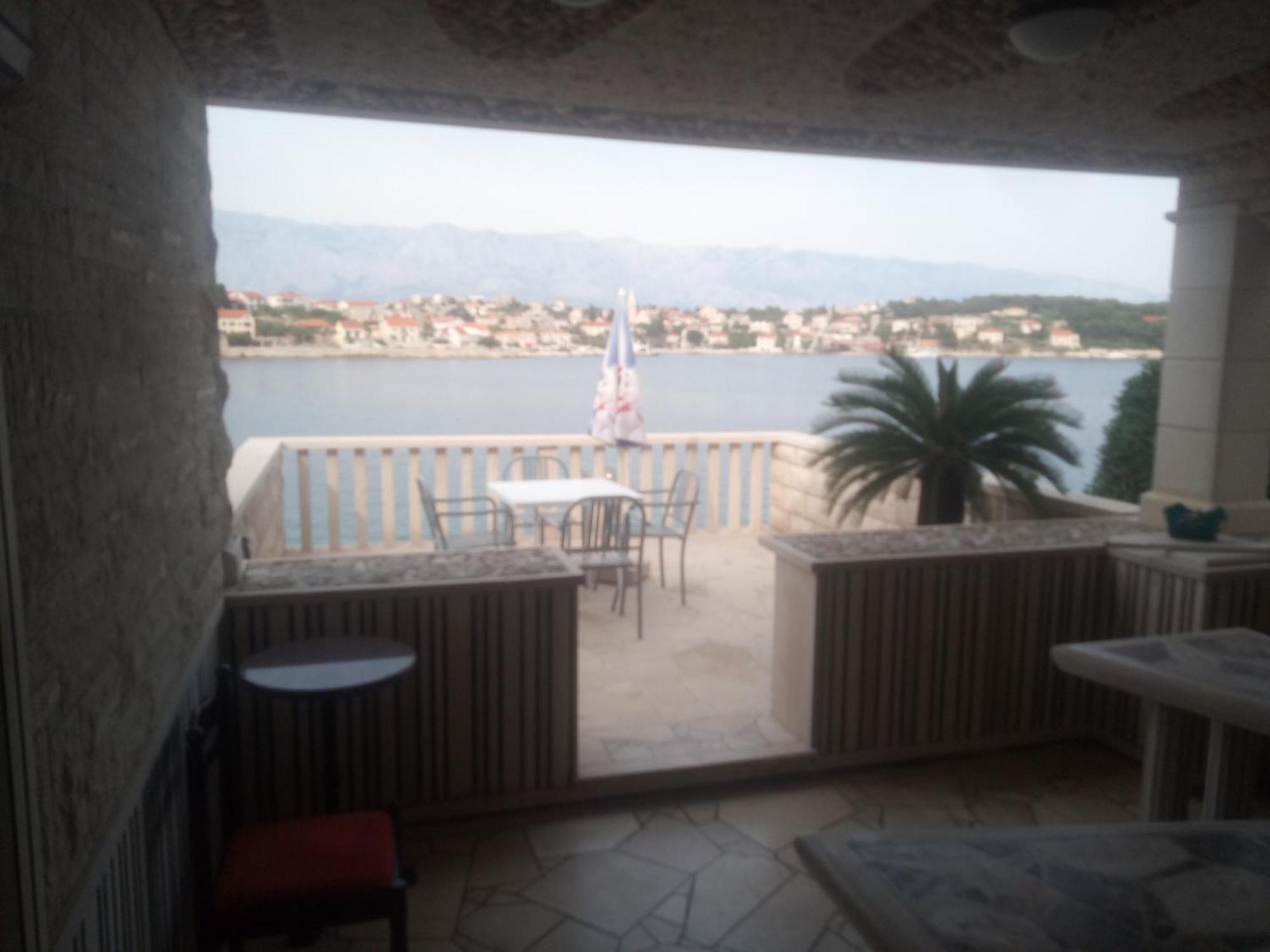 Selca  Beachfront House Pope B&B الغرفة الصورة